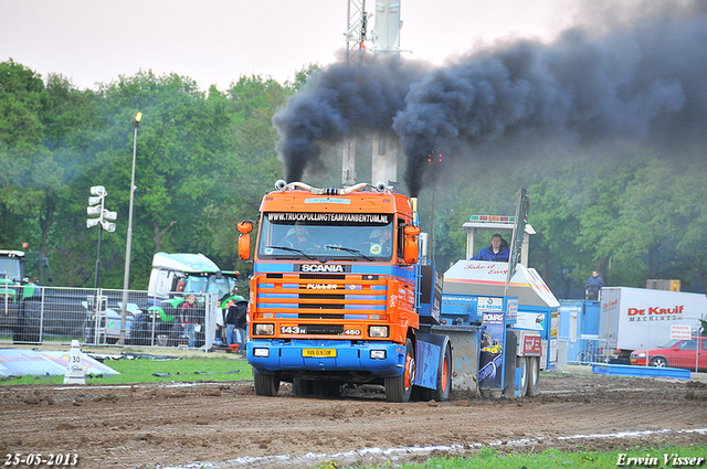 24-05-2013 049-BorderMaker 24-05-2013 stroe