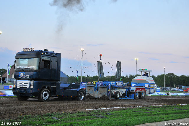 24-05-2013 081-BorderMaker 24-05-2013 stroe