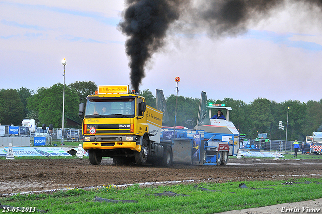 24-05-2013 095-BorderMaker 24-05-2013 stroe