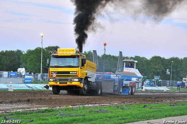 24-05-2013 096-BorderMaker 24-05-2013 stroe