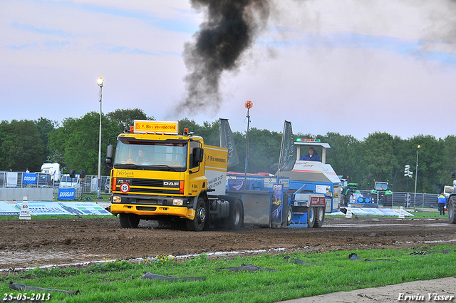 24-05-2013 098-BorderMaker 24-05-2013 stroe