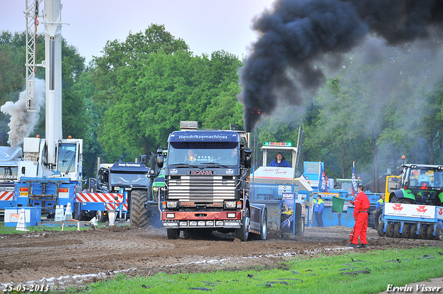 24-05-2013 099-BorderMaker 24-05-2013 stroe