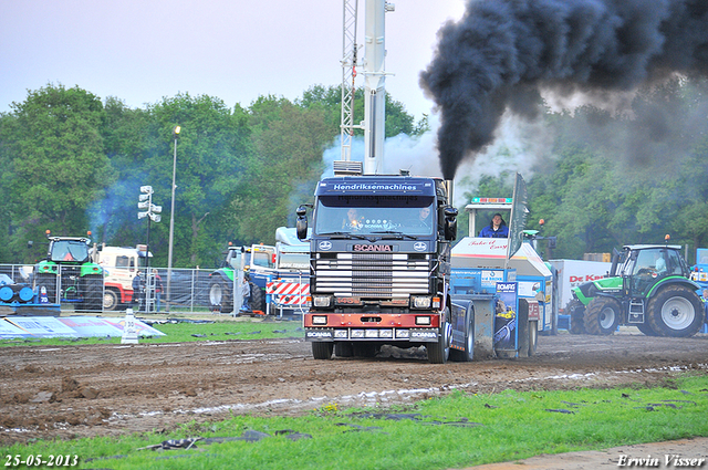 24-05-2013 101-BorderMaker 24-05-2013 stroe