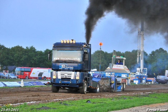 24-05-2013 171-BorderMaker 24-05-2013 stroe