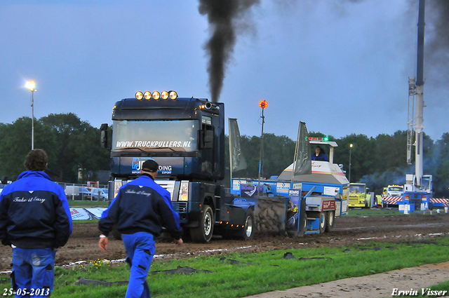 24-05-2013 173-BorderMaker 24-05-2013 stroe