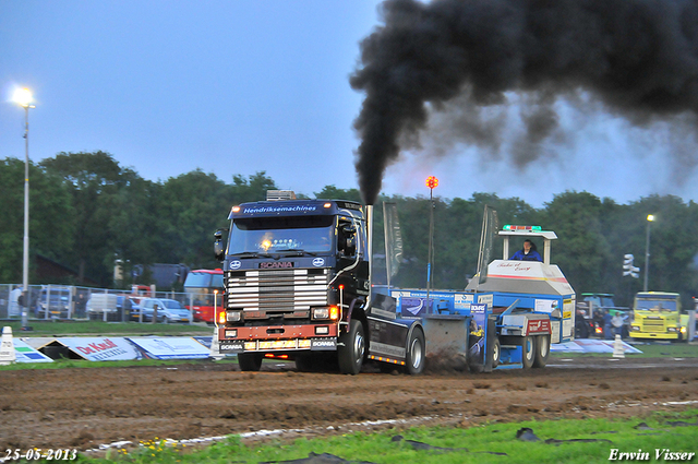 24-05-2013 180-BorderMaker 24-05-2013 stroe