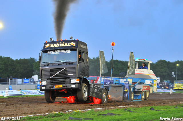 24-05-2013 199-BorderMaker 24-05-2013 stroe