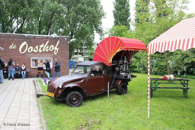 R.Th.B.Vriezen 2013 05 26 2160 BuurtFeest KinderKamp de Oosthof Presikhaaf zondag 26 mei 2013 12-17u