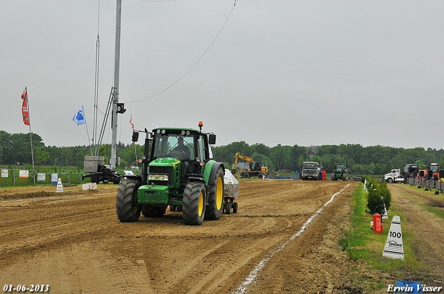 01-06-2013 095-BorderMaker 01-06-2013 Hoogeveen