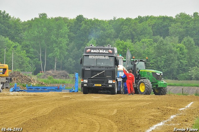 01-06-2013 110-BorderMaker 01-06-2013 Hoogeveen