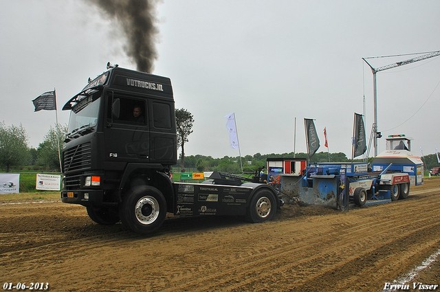 01-06-2013 126-BorderMaker 01-06-2013 Hoogeveen