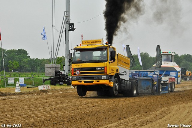 01-06-2013 137-BorderMaker 01-06-2013 Hoogeveen