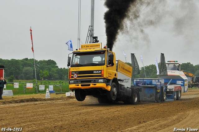 01-06-2013 138-BorderMaker 01-06-2013 Hoogeveen