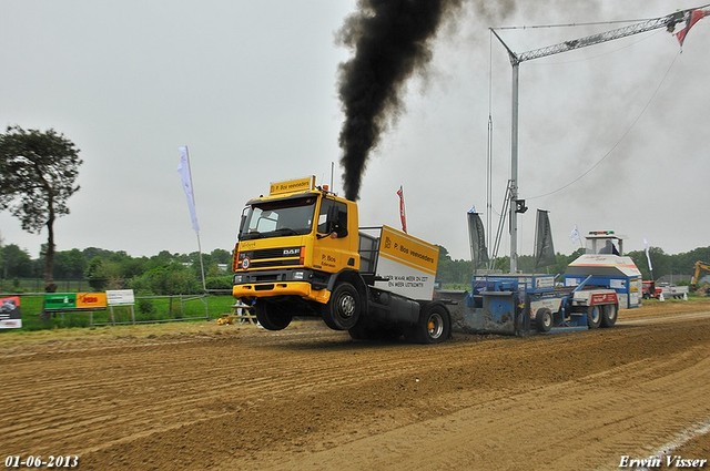 01-06-2013 142-BorderMaker 01-06-2013 Hoogeveen