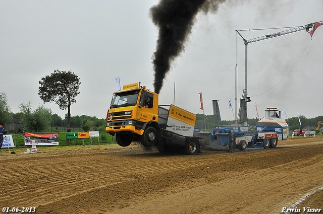 01-06-2013 143-BorderMaker 01-06-2013 Hoogeveen