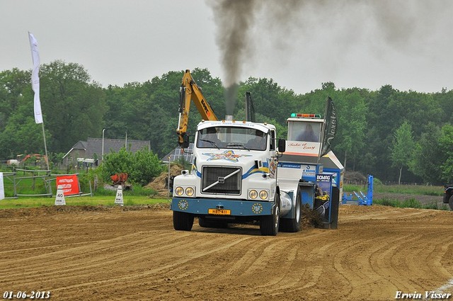 01-06-2013 261-BorderMaker 01-06-2013 Hoogeveen