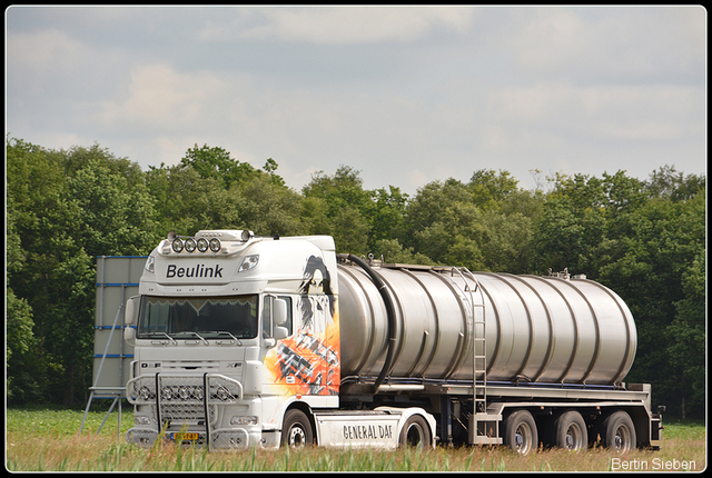 DSC 0195-BorderMaker 15-06-2013