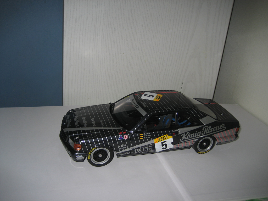 autoart-mercedes benz 500 sec amg spa 001 - 