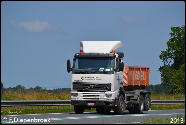 JTJ137 Volvo FH12 Van Heerde2-BorderMaker Rijdende auto's