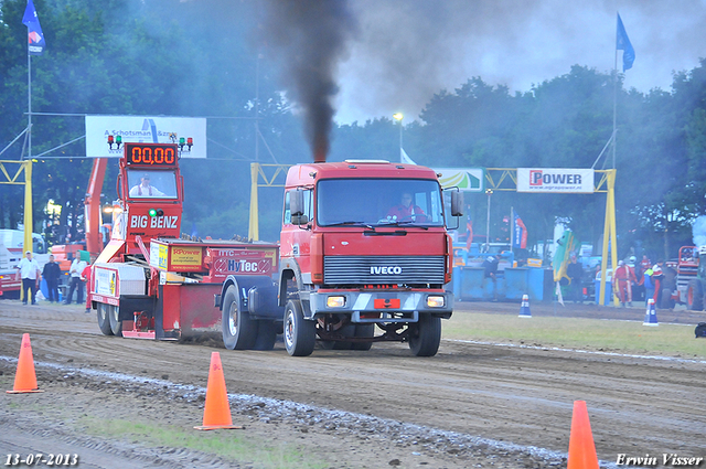 13-07-2013 551-BorderMaker 13-07-2013 beachpull