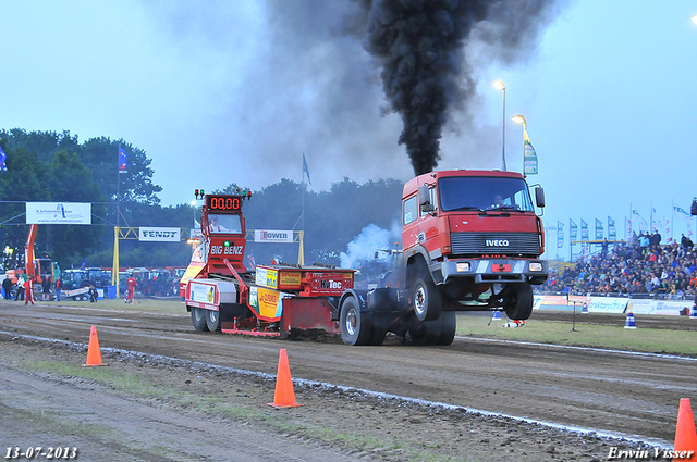 13-07-2013 556-BorderMaker 13-07-2013 beachpull