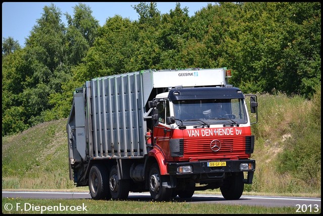 BB-GF-29 Mercedes SK Van der Velde-BorderMaker Rijdende auto's