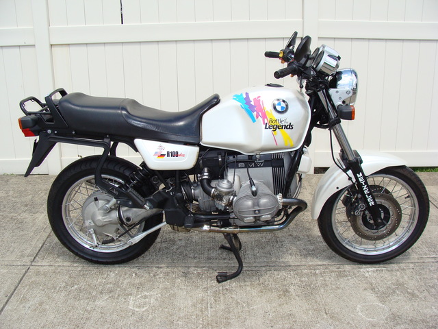 0280581 '93 R100R Legends. Pearl White SOLD.....1993 BMW R100R Pearl White, "Battle Of the Legends" bike #15
