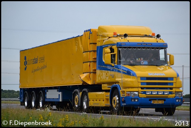 BR-DD-38 Scania 144L 460 Walinga-BorderMaker Uittoch TF 2013