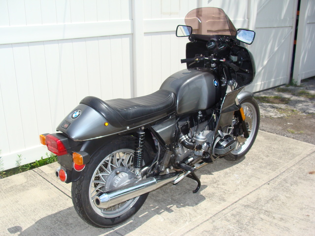 6225457 '81 R100RS, Grey Smoke 014 SOLD....1981 BMW R100RS, Grey. 56,000 Miles. Fresh 10K Service. Koni shocks, Brown Sidestand, tall tint windshield, braided stainless front brake lines.