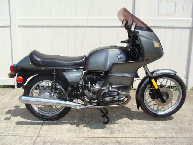 6225457 '81 R100RS, Grey Smoke 015 SOLD....1981 BMW R100RS, Grey. 56,000 Miles. Fresh 10K Service. Koni shocks, Brown Sidestand, tall tint windshield, braided stainless front brake lines.