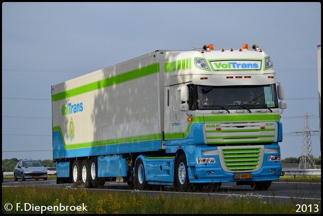 62-BBR-8 DAF XF 105 VolTrans-BorderMaker Uittoch TF 2013