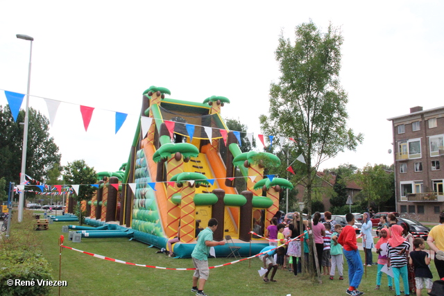 R.Th.B.Vriezen 2013 08 09 4086 Kinderclubs Presikhaaf ZomerFeest MFC vrijdag 9 augustus 2013