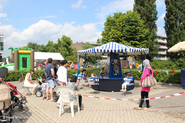 R.Th.B.Vriezen 2013 08 09 4105 Kinderclubs Presikhaaf ZomerFeest MFC vrijdag 9 augustus 2013