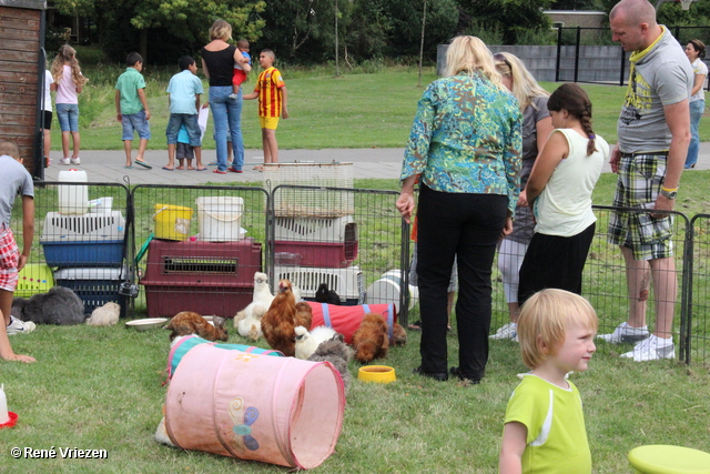 R.Th.B.Vriezen 2013 08 09 4126 Kinderclubs Presikhaaf ZomerFeest MFC vrijdag 9 augustus 2013