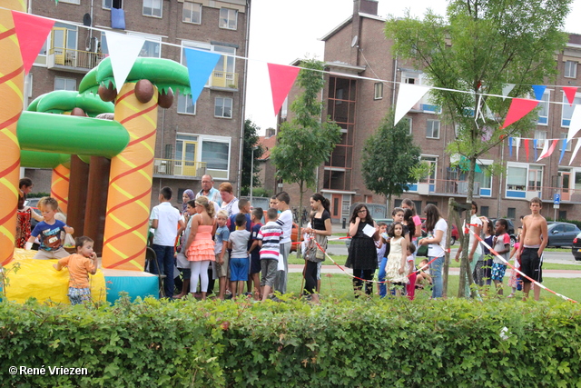 R.Th.B.Vriezen 2013 08 09 4162 Kinderclubs Presikhaaf ZomerFeest MFC vrijdag 9 augustus 2013