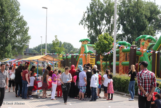 R.Th.B.Vriezen 2013 08 09 4234 Kinderclubs Presikhaaf ZomerFeest MFC vrijdag 9 augustus 2013