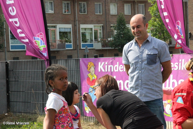 R.Th.B.Vriezen 2013 08 09 4254 Kinderclubs Presikhaaf ZomerFeest MFC vrijdag 9 augustus 2013