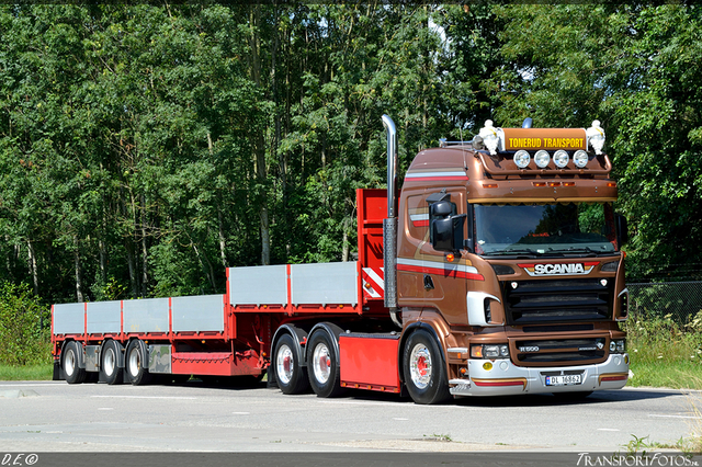 DSC 0218-BorderMaker 04-08-2013