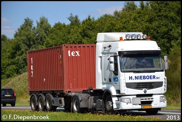 BR-VT-59 Renault Premium Nieboer Hoogezand-BorderM Rijdende auto's