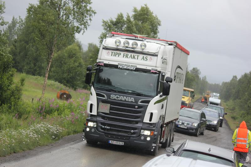 2 trucks