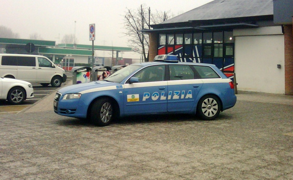 Audi A4 B7 Polizia Italia - 