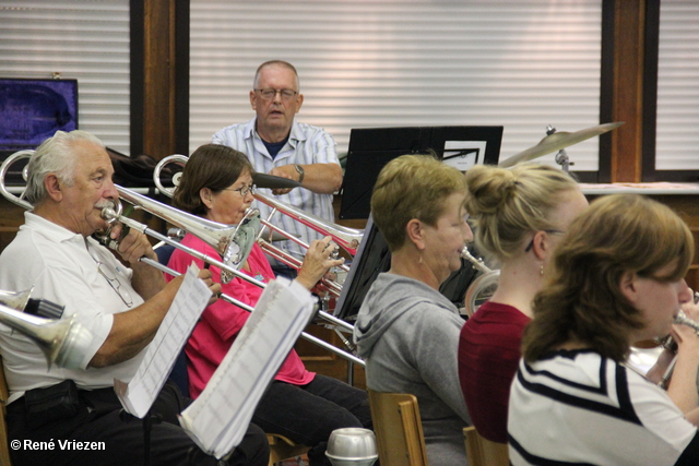 R.Th.B.Vriezen 2013 09 14 6031 Arnhems Fanfare Orkest StudieDag & BBQ Quattro Musica zaterdag 14 september 2013