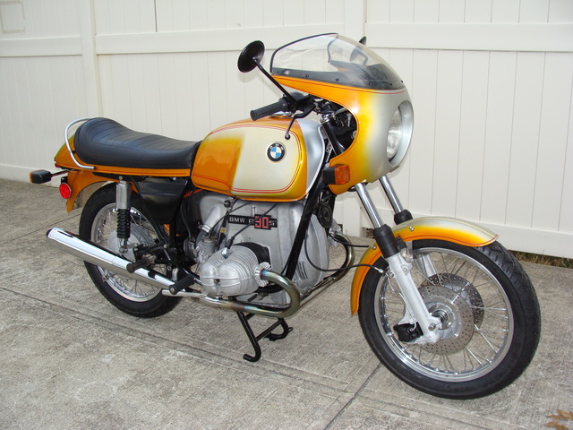 4093562 '76 R90S Daytona Orange, Km Speedo 018 sold.....1976 BMW R90S, Daytona Orange. Km speedo. New Metzeller tires, fresh 10K Service, New Battery, much more.