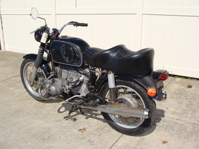 2900674 '70 R50-5, Black 003 P-2900674. 1970 BMW R50/5, Black Project bike. Papers claim 8,000 Miles.