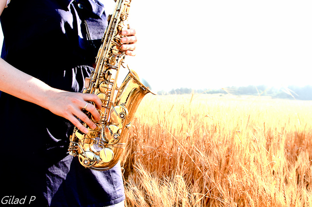 saxo 026-1 Atmosphere - In the Field 