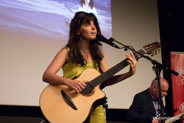 Katie Melua RTL House Brussels (21.10 Katie Melua - RTL House Brussels 21.10.2013