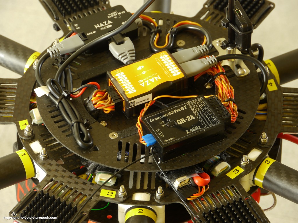 P1070297 Hexa RTF