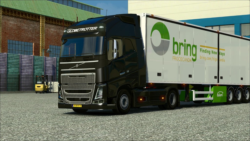 eurotrucks2.exe DX9 20131025 121131 - 