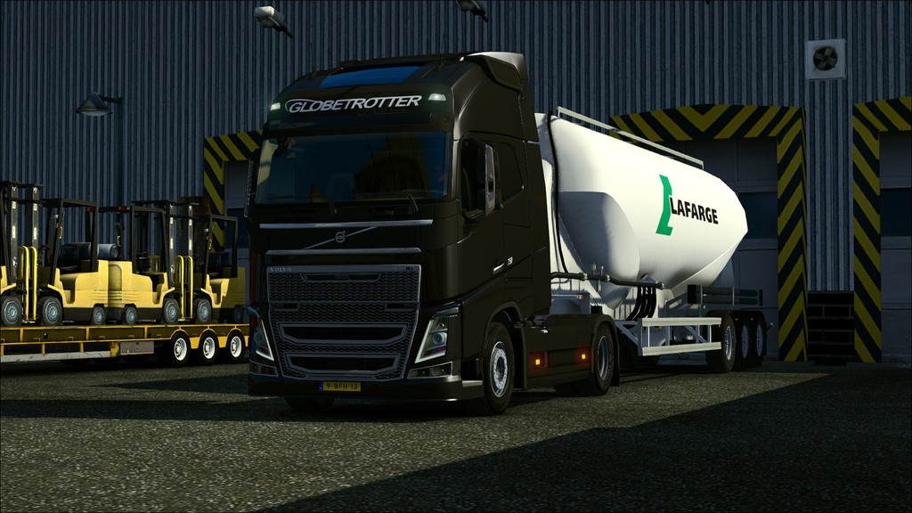 eurotrucks2.exe DX9 20131025 120855 - 