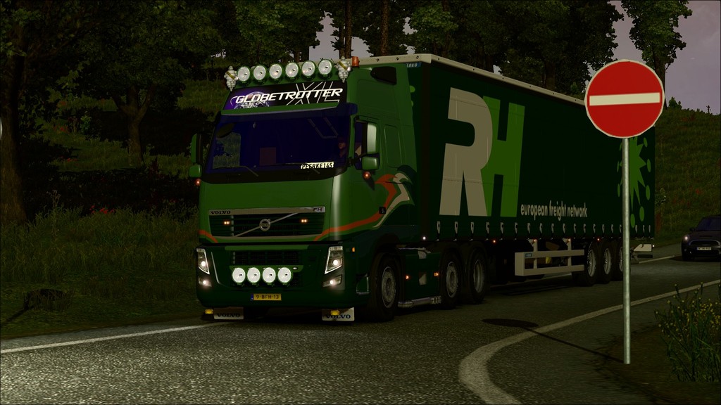 eurotrucks2.exe DX9 20131103 134224 - 